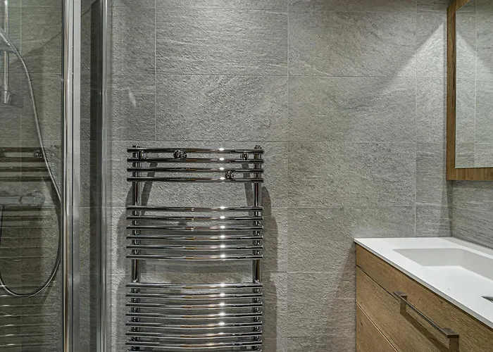 Moderne A Courchevel, Pres Des Pistes - Fr-1-563-15 Daire Courchevel